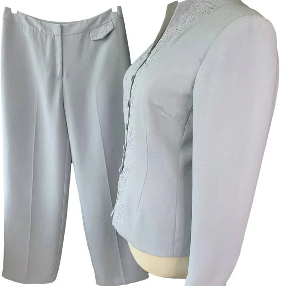 NYP Suits Vintage Embroidered Blazer Pantsuit Two Piece Set Size 14 Ash Blue - Picture 3 of 16